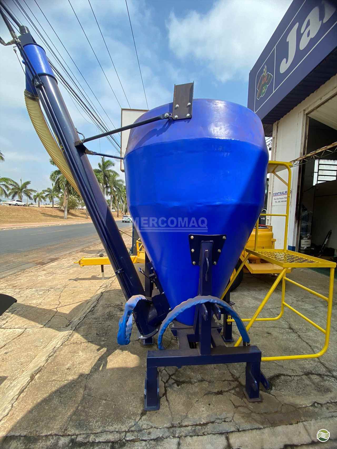 IMPLEMENTOS AGRICOLAS TRATADOR DE SEMENTES TRATADOR DE SEMENTES Mercomaq - JAN PRIMAVERA DO LESTE MATO GROSSO MT